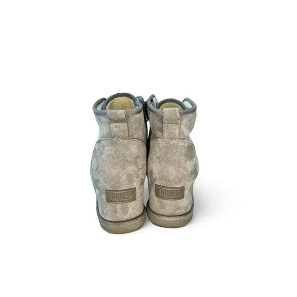 Dunes Karma Gray Faux Suede Faux Fur Booties Hidden Wedge Women's 11 - Picture 3 of 9